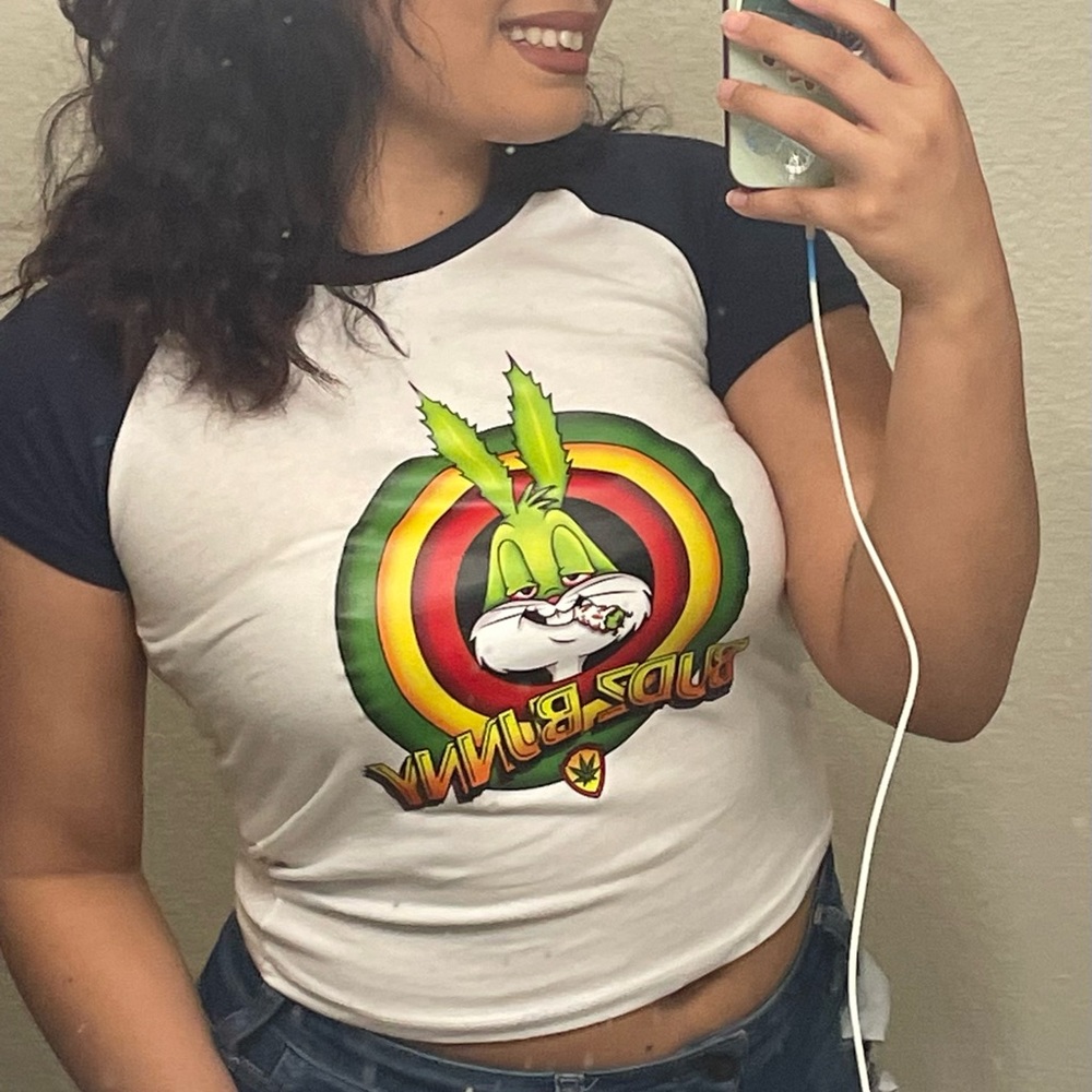 Women’s Large Baby Tee! Comfy fit Budz Bunny print on it super cute